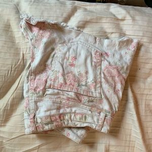 floral shorts